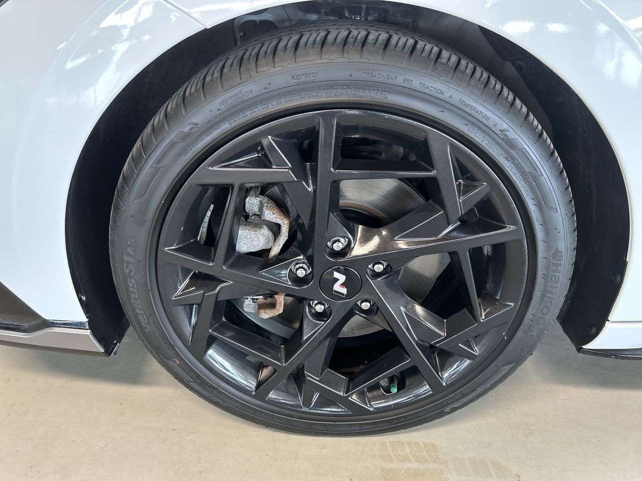 2024 Hyundai Elantra in Dorval, Quebec