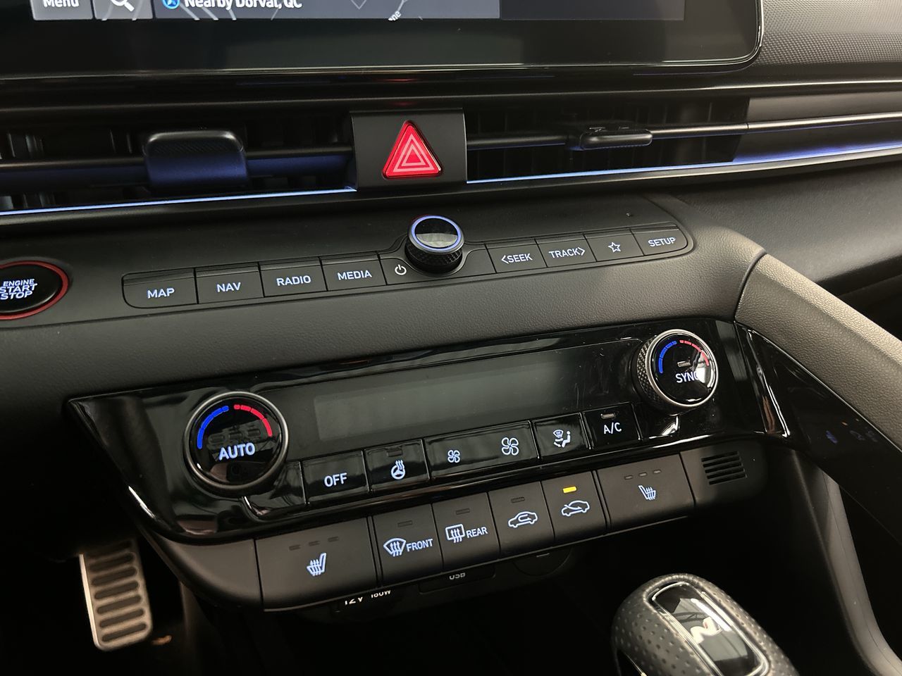 2024 Hyundai Elantra in Dorval, Quebec