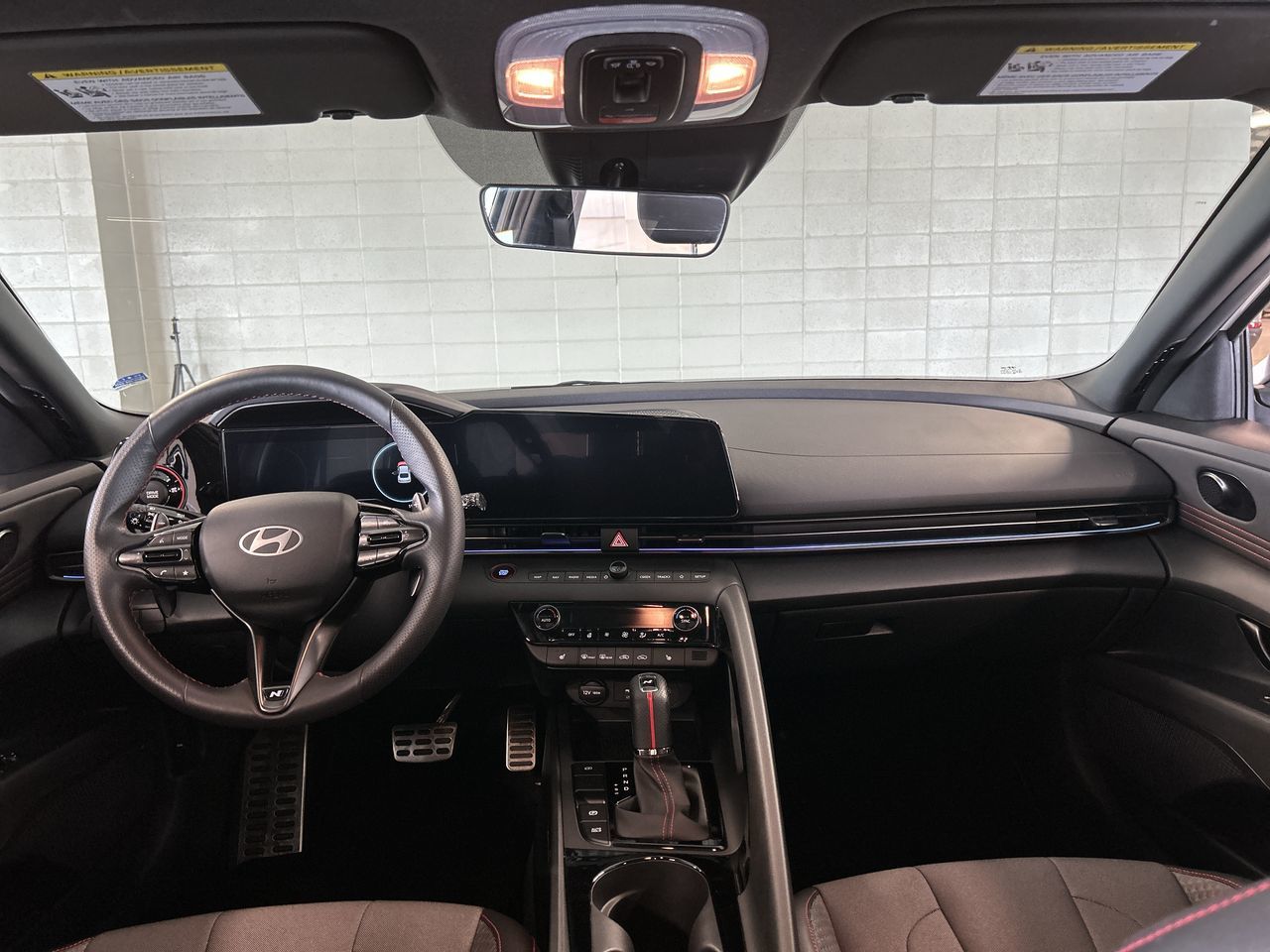 2024 Hyundai Elantra in Dorval, Quebec