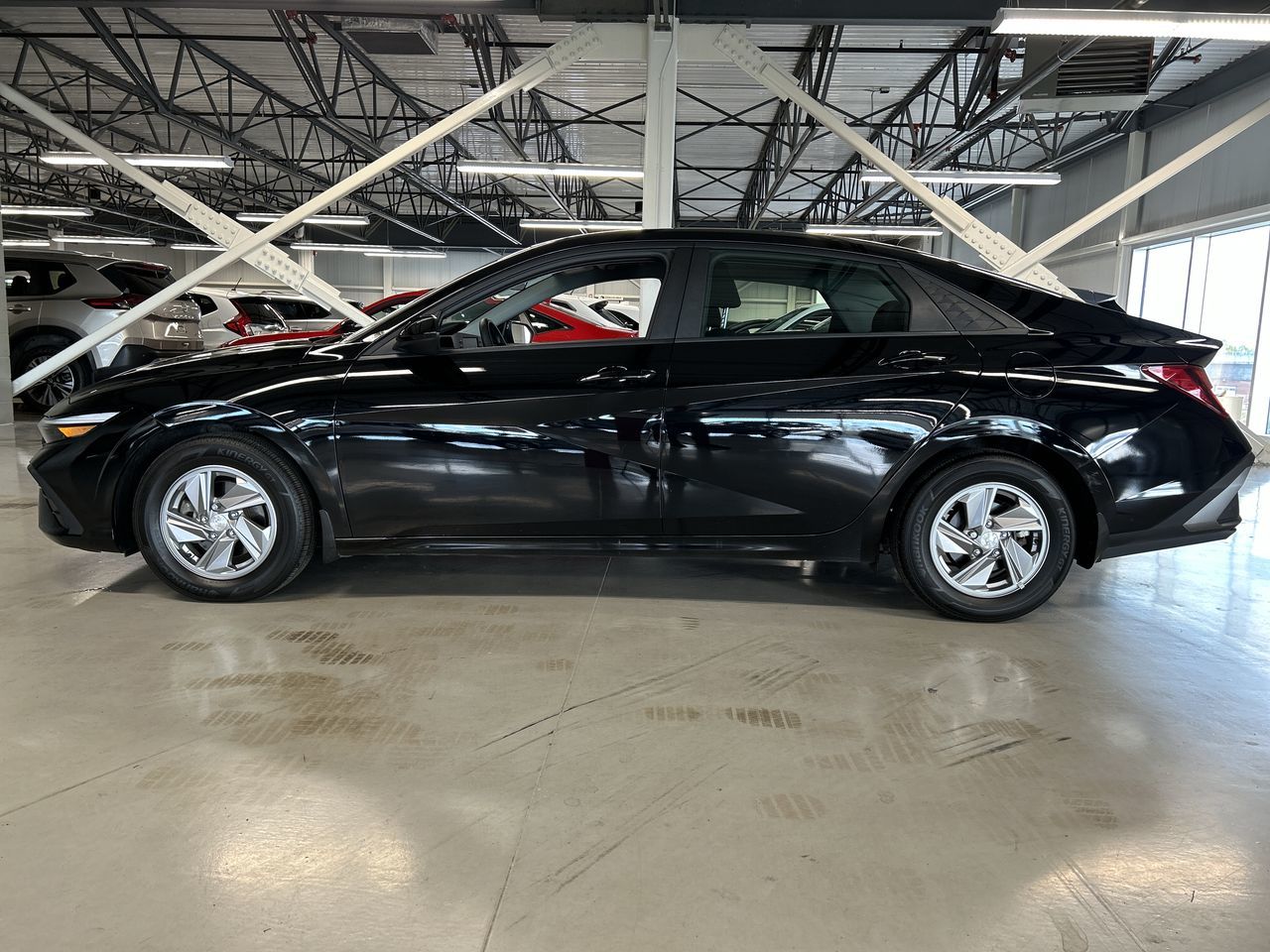 Hyundai Elantra  2024