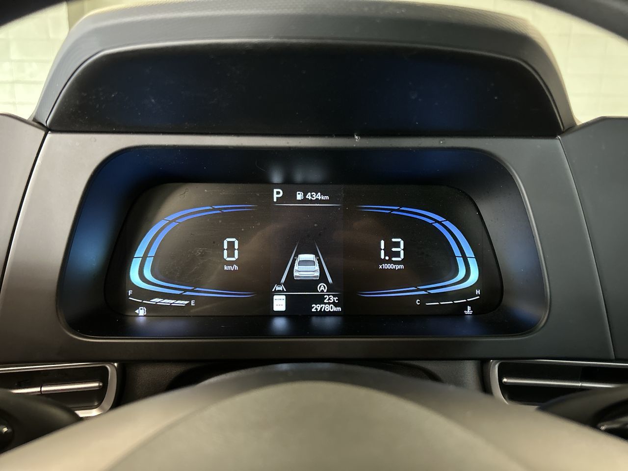 Hyundai Elantra  2024