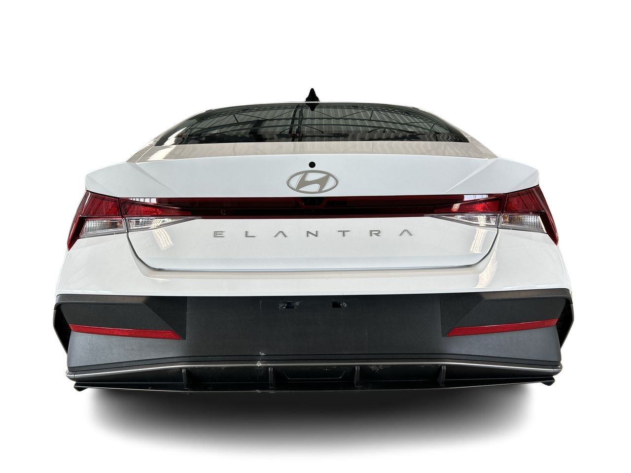 Hyundai Elantra  2024