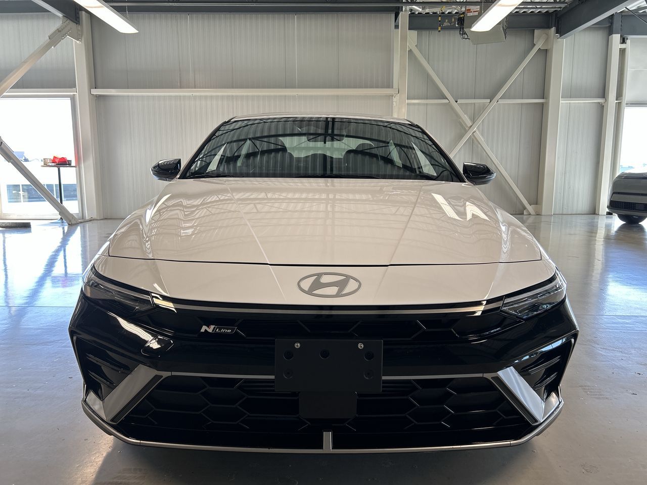 Hyundai Elantra  2025