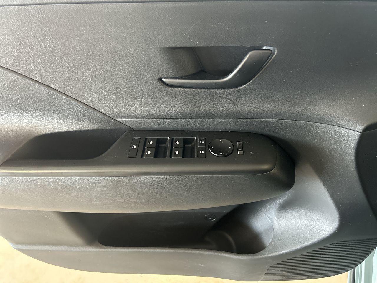 Hyundai KONA ELECTRIC  2024