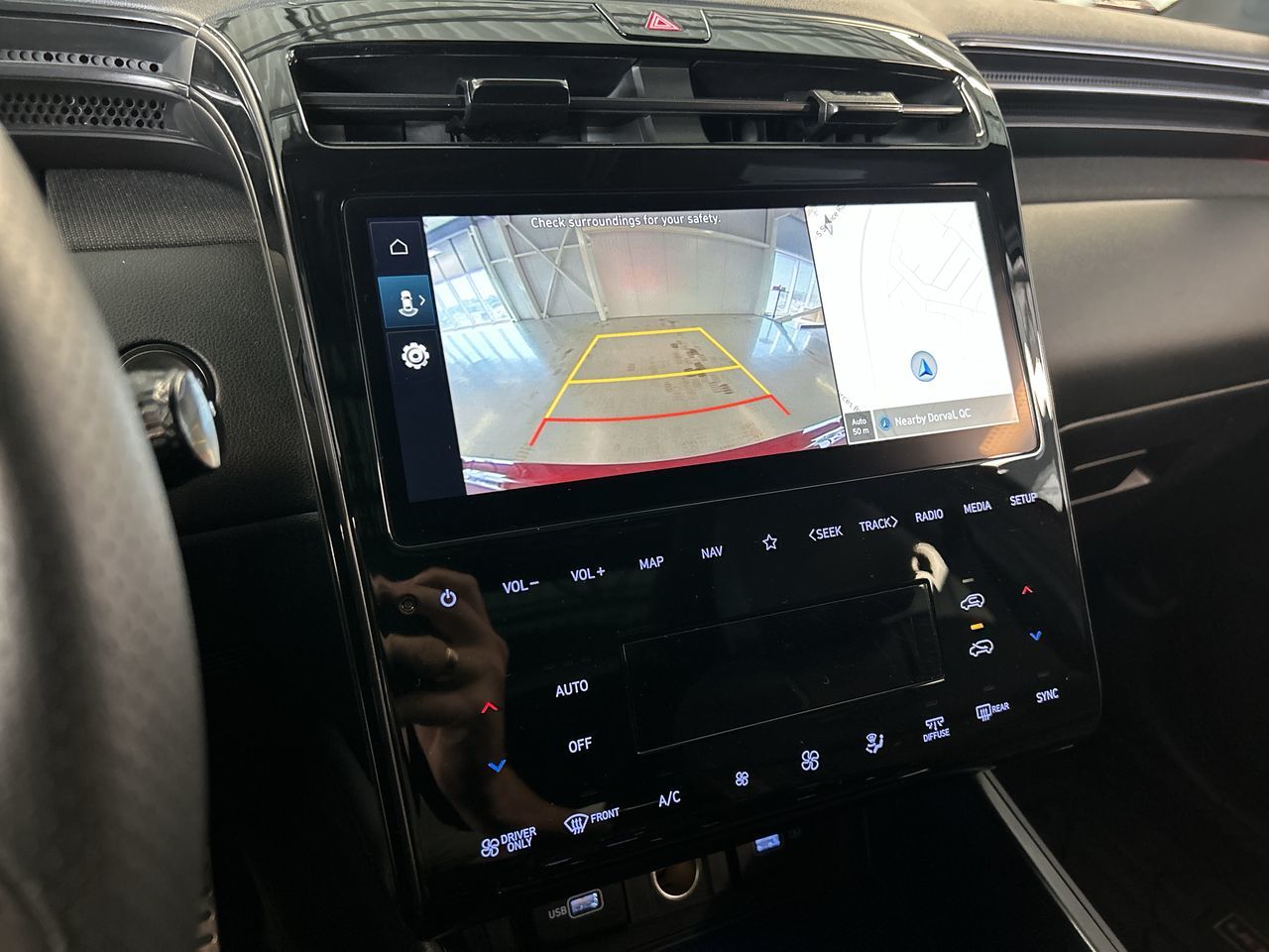 2024 Hyundai Tucson Hybrid in Dorval, Quebec