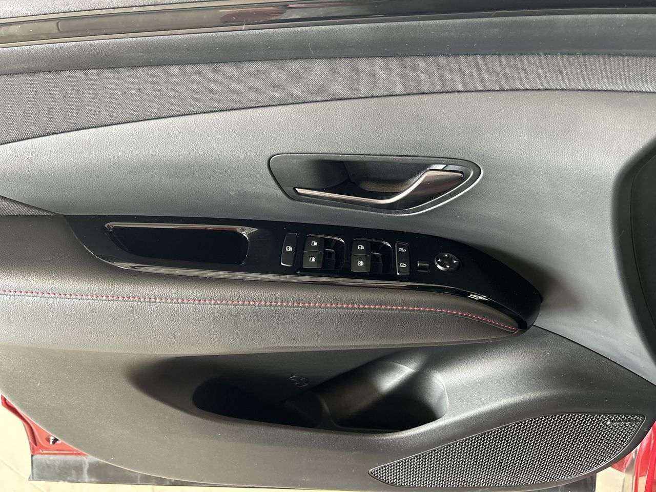 2024 Hyundai Tucson Hybrid in Dorval, Quebec