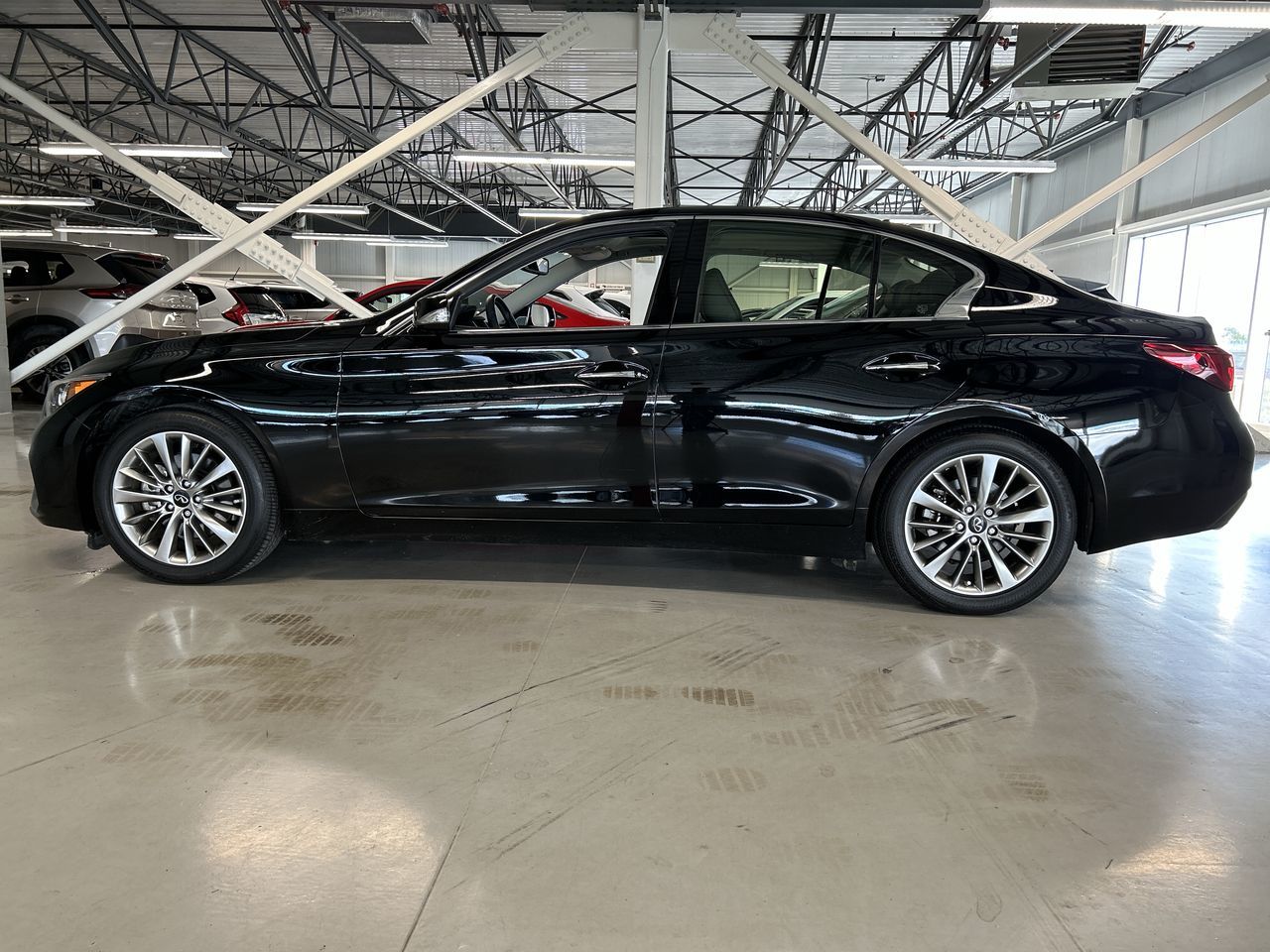 Infiniti Q50  2023