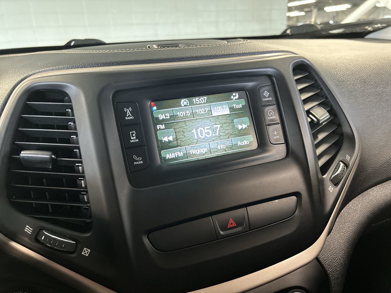 Jeep CHEROKEE SPORT  4WD  2016