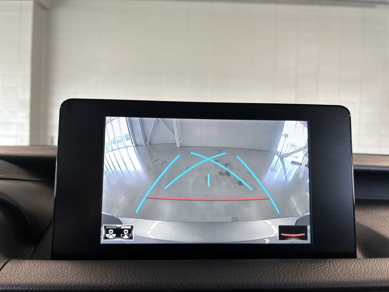 Lexus IS  2022 à Dorval, Québec