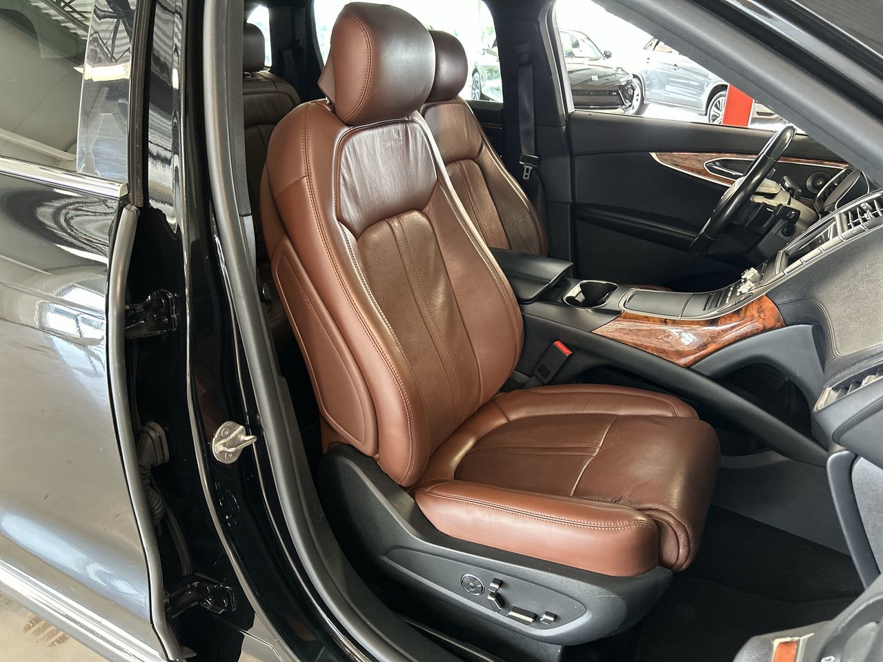 2019 Lincoln NAUTILUS in Dorval, Quebec