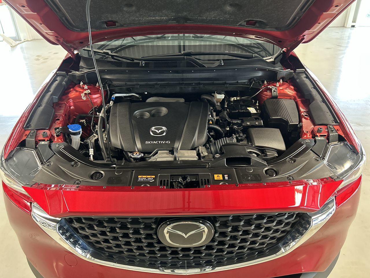Mazda CX-5  2024 à Dorval, Québec