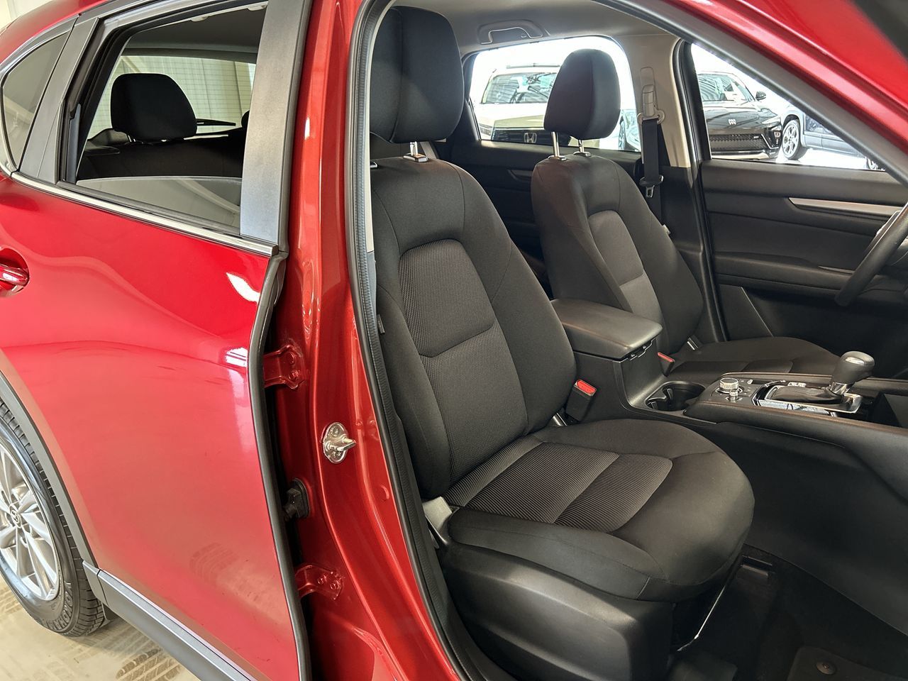 Mazda CX-5  2024 à Dorval, Québec