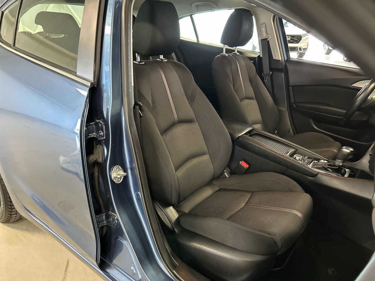 Mazda 3 Sport  2018 à Dorval, Québec