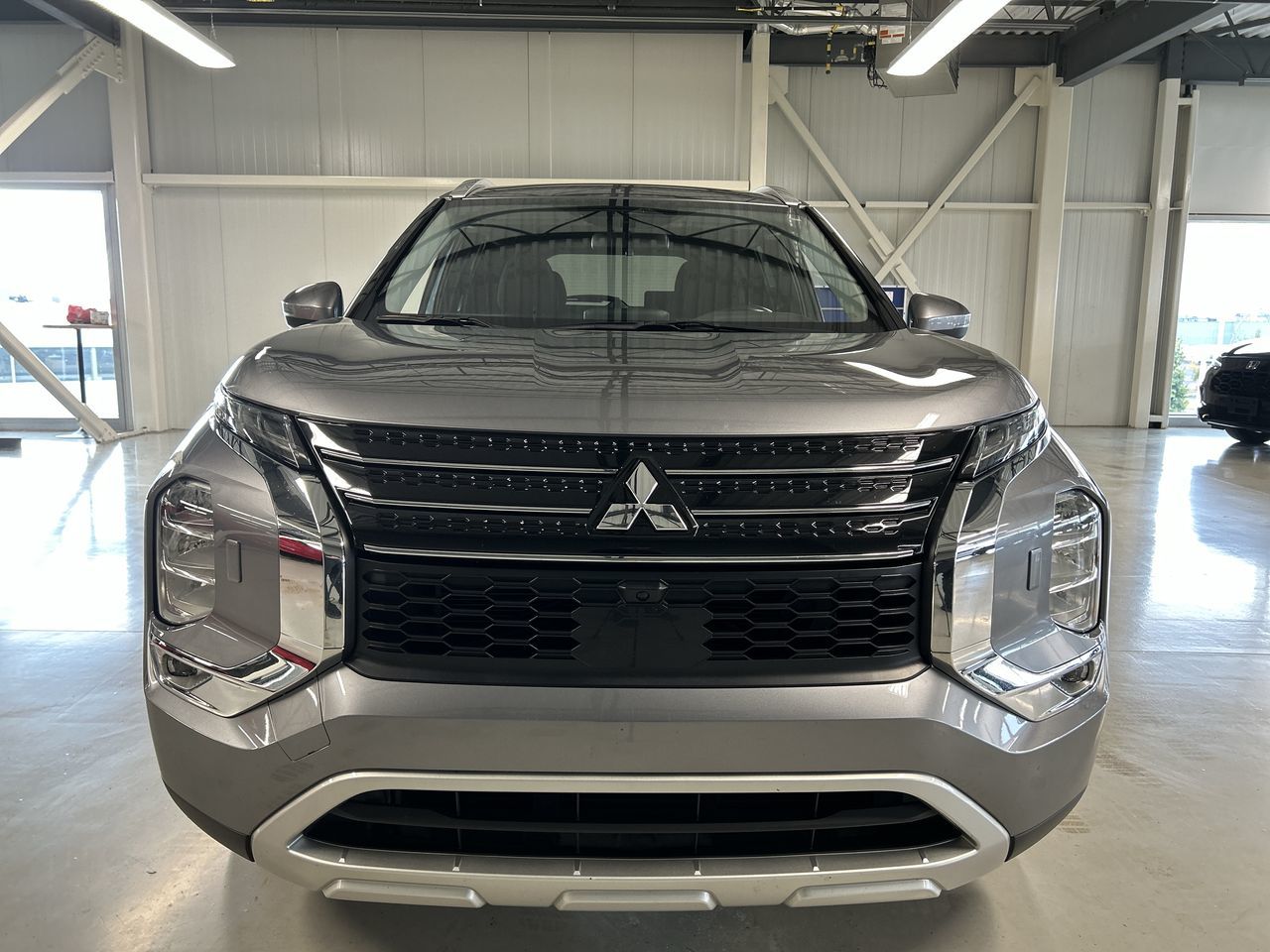 2023 Mitsubishi Outlander