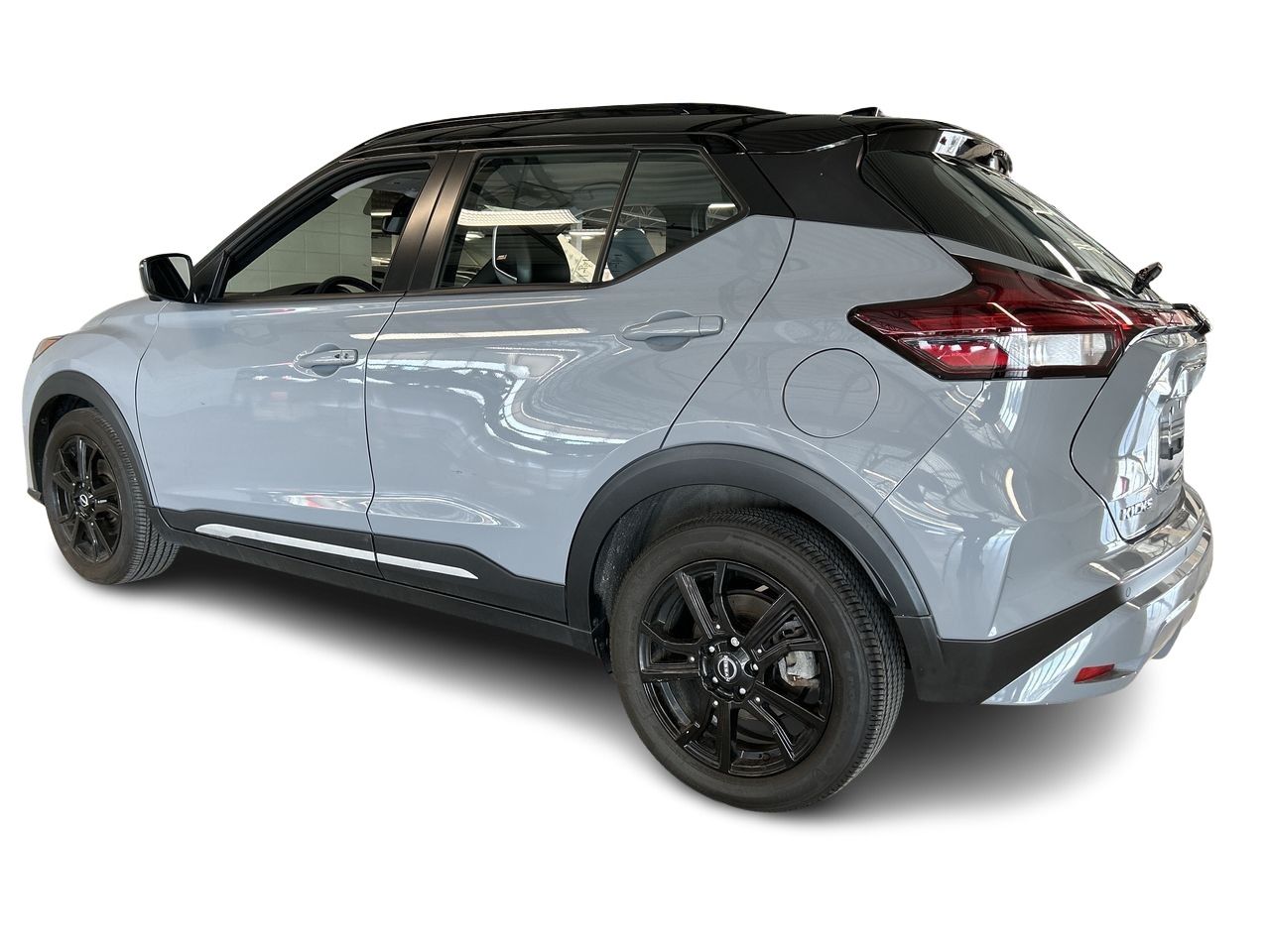 2023 Nissan Kicks