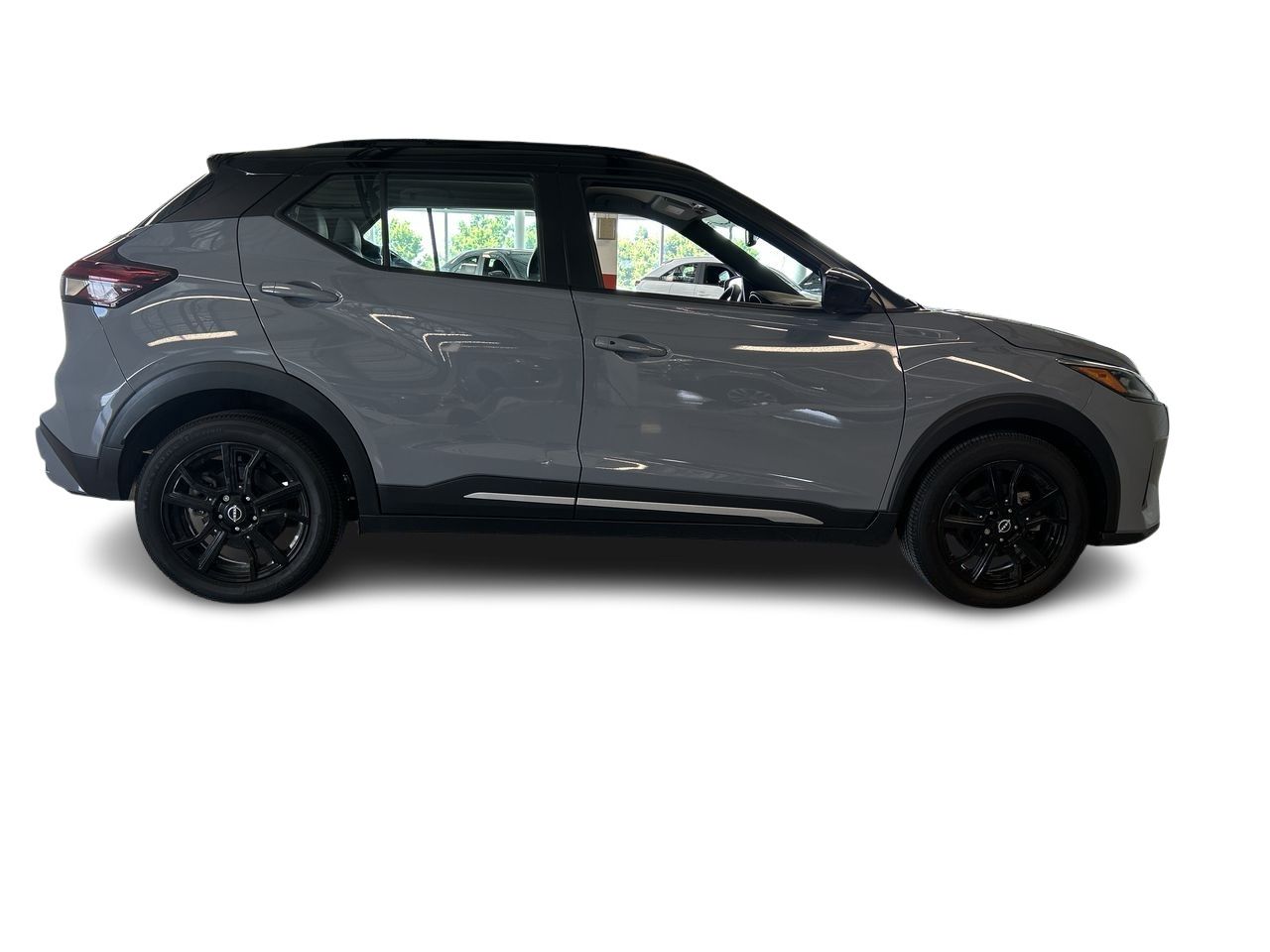 2023 Nissan Kicks