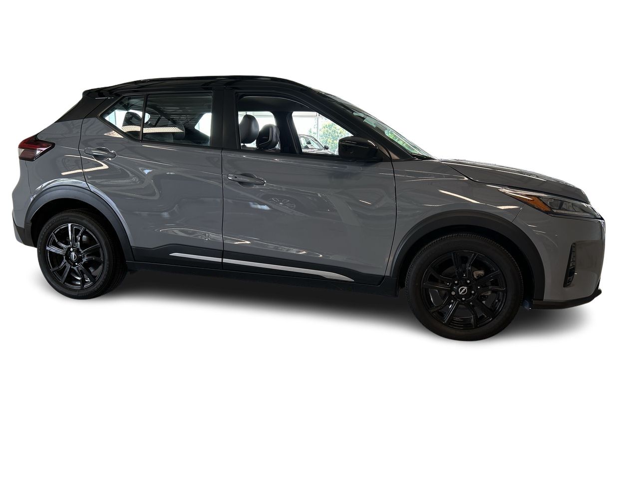 2023 Nissan Kicks