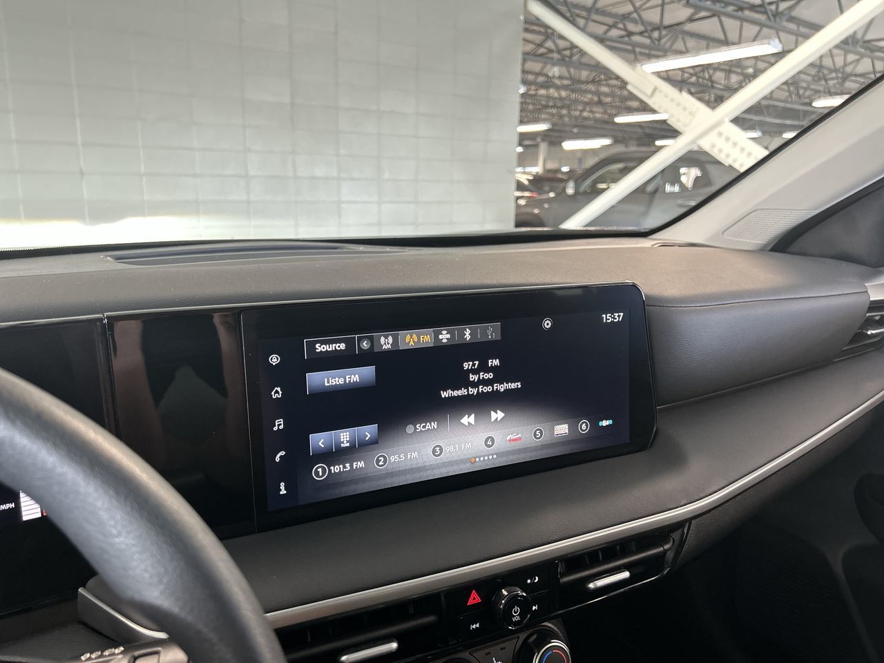 Nissan Kicks  2025 à Dorval, Québec