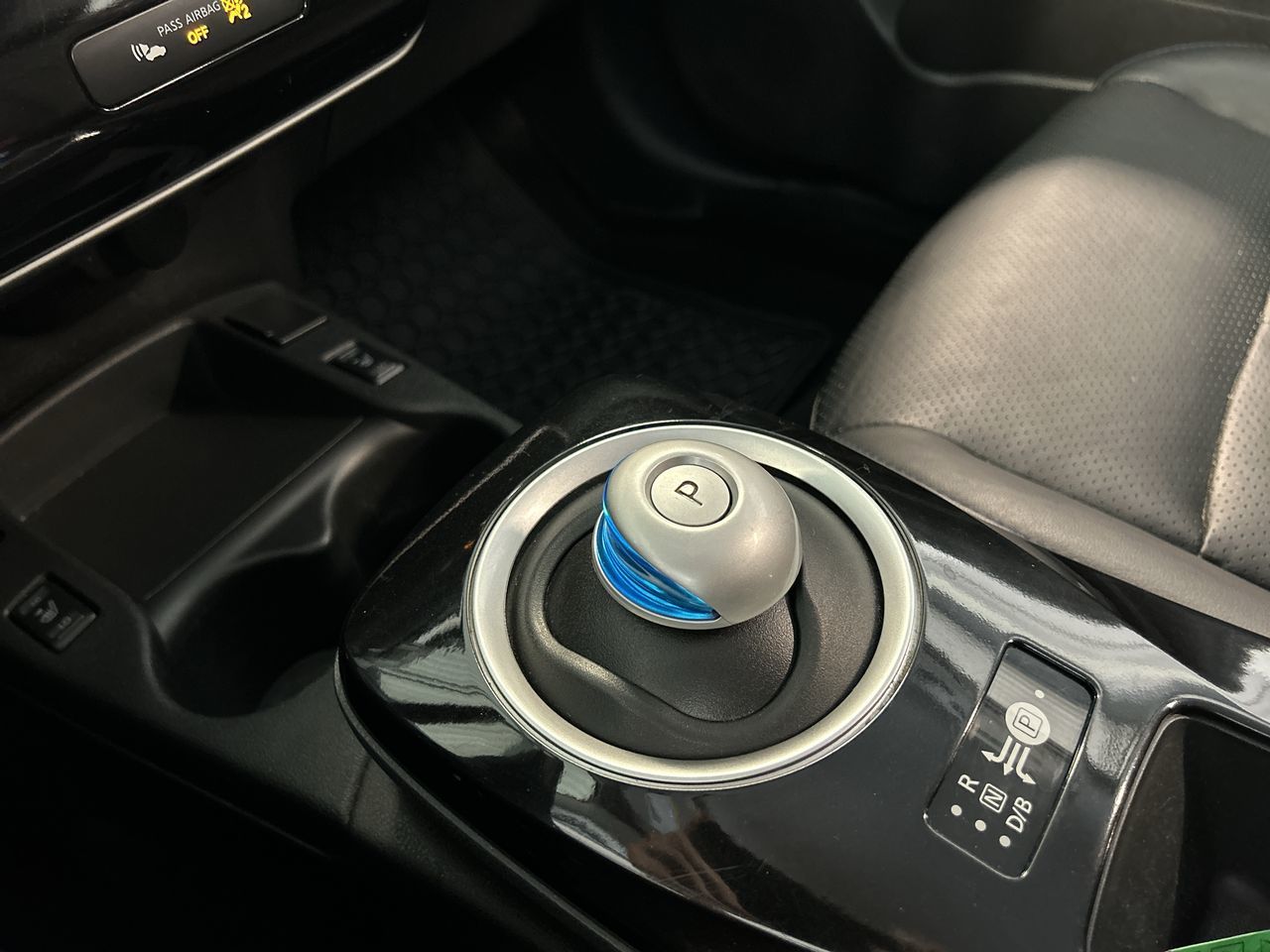 Nissan Leaf  2015 à Dorval, Québec