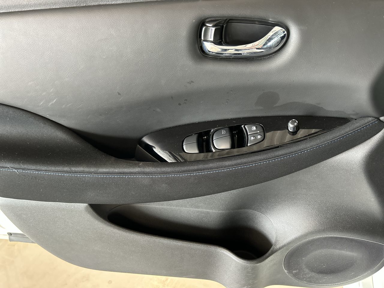 2020 Nissan Leaf in Dorval, Quebec