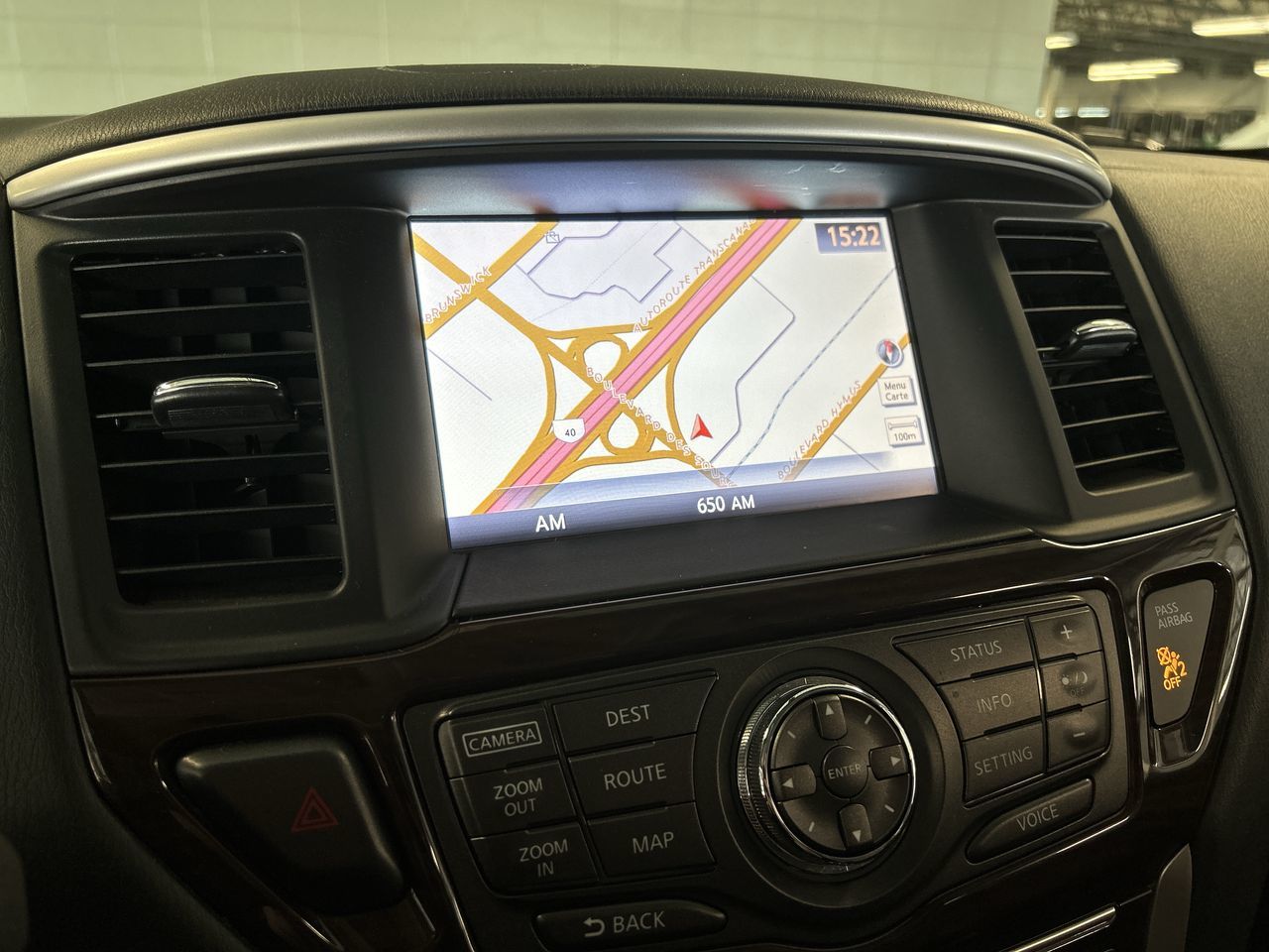 2015 Nissan Pathfinder in Dorval, Quebec