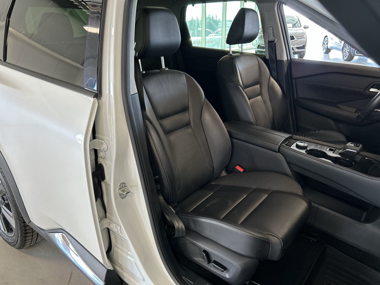 Nissan Rogue  2023