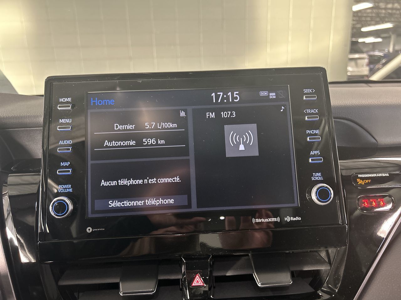 Toyota Camry  2023