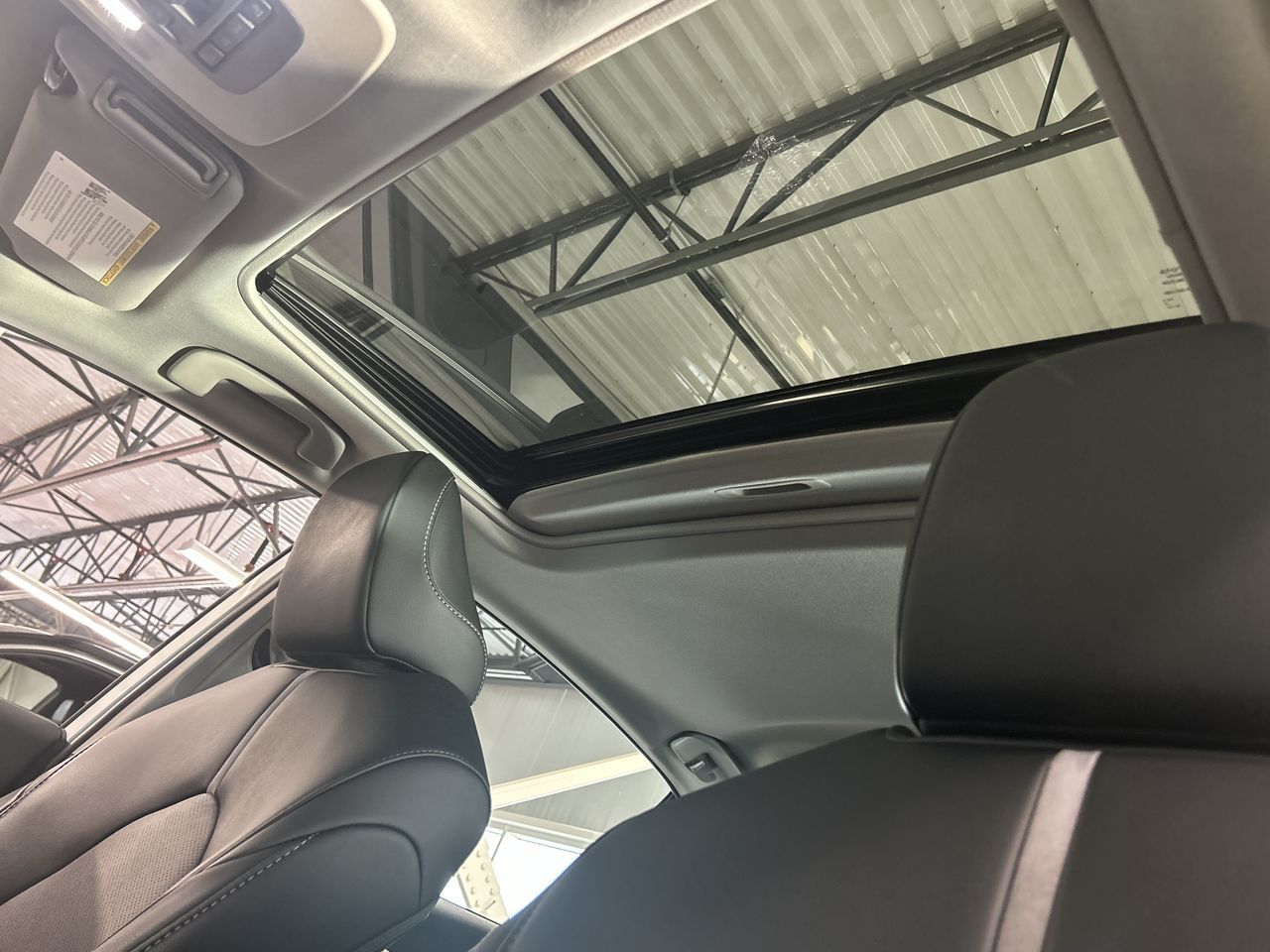Toyota Camry  2023