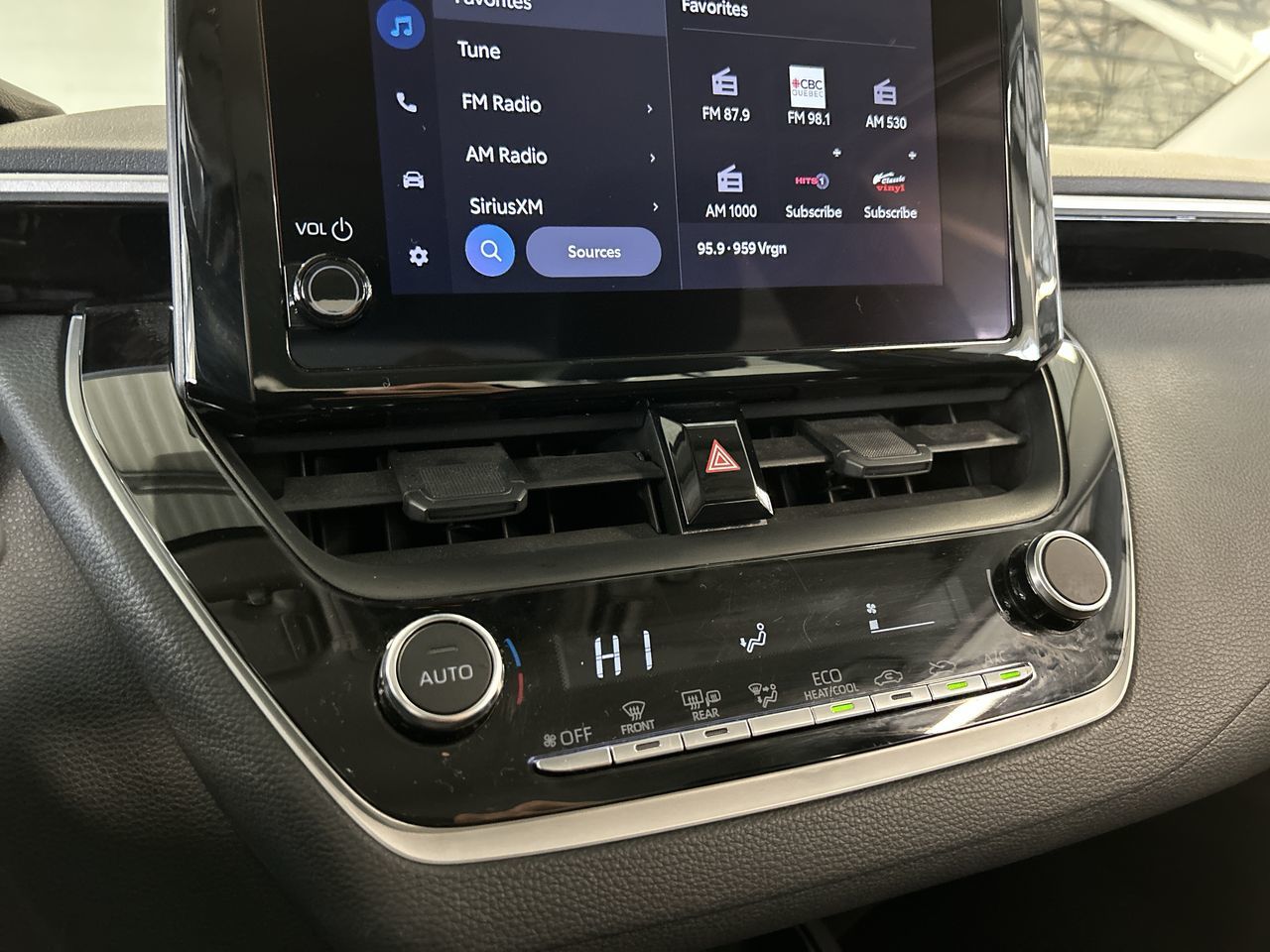 2024 Toyota Corolla in Dorval, Quebec