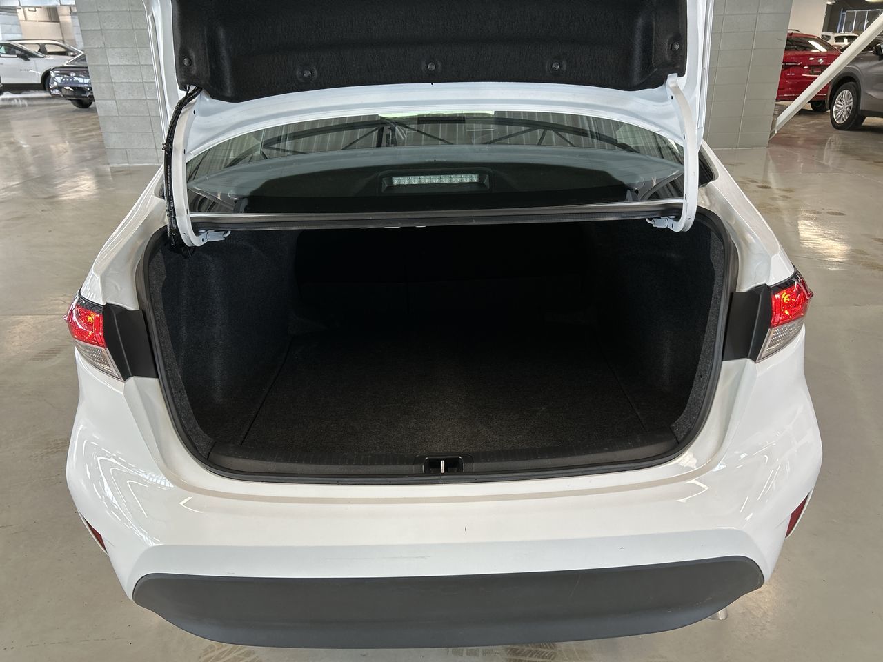 Toyota Corolla  2025 à Dorval, Québec