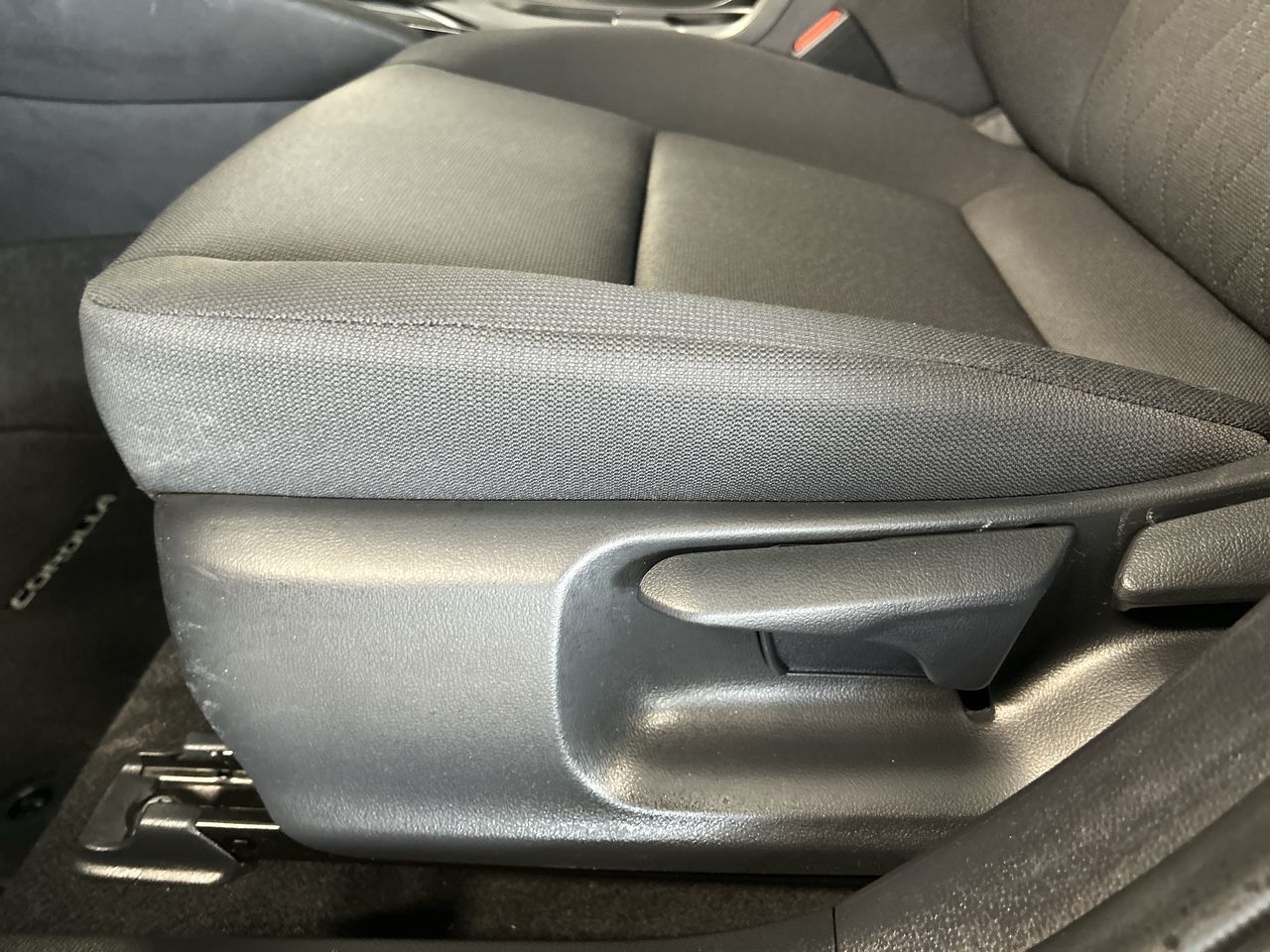 2025 Toyota Corolla in Dorval, Quebec