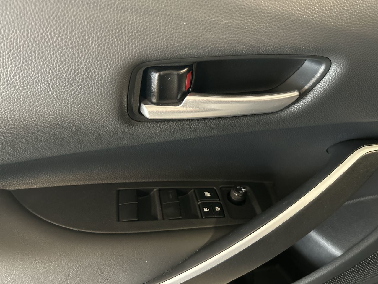 2025 Toyota Corolla in Dorval, Quebec