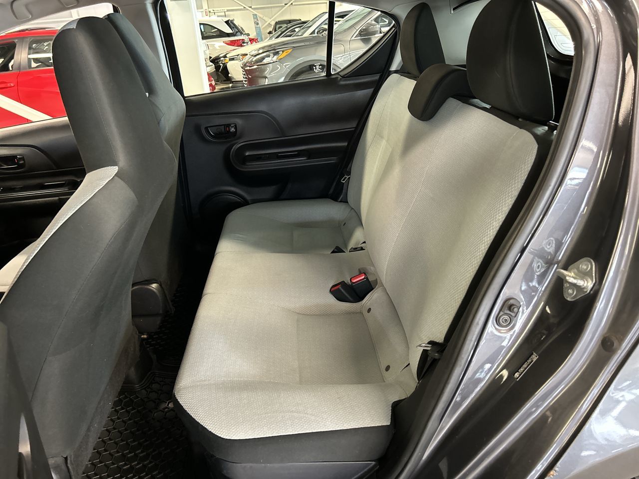 Toyota Prius c  2018