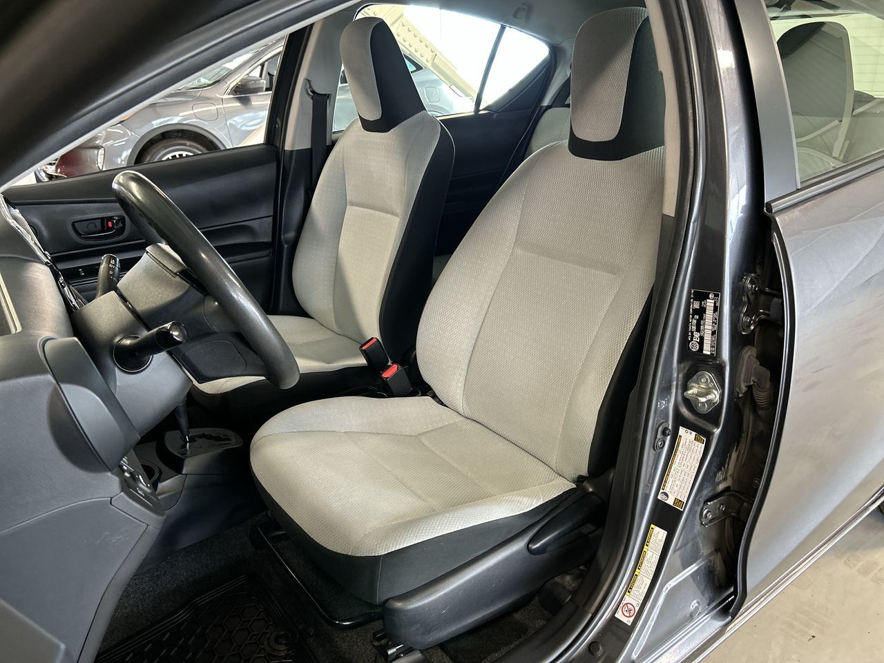 Toyota Prius c  2018