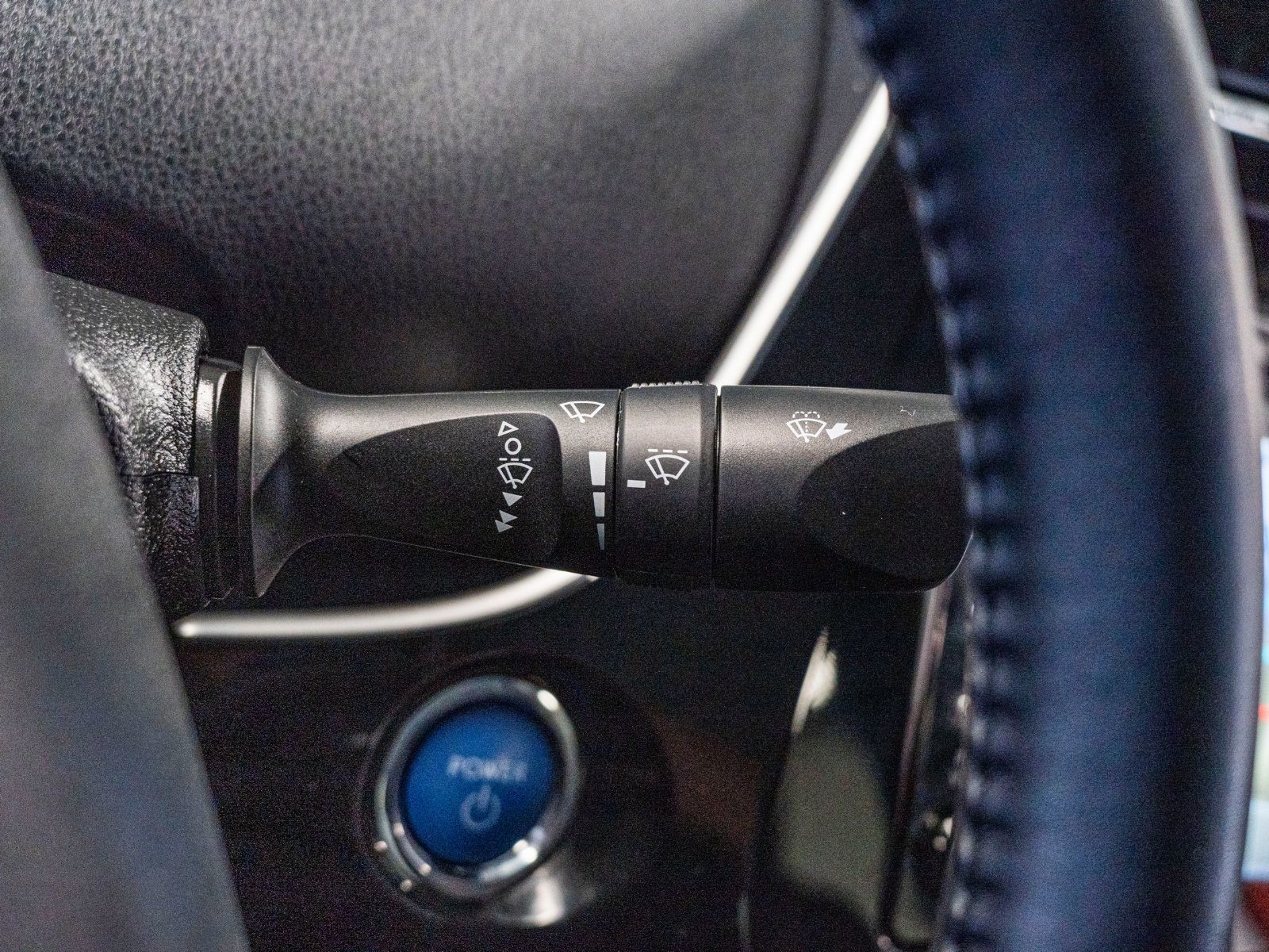 2020 Toyota Prius Prime in Dorval, Quebec