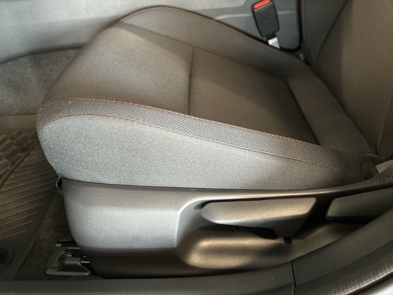 Toyota PRIUS PRIME  2024 à Dorval, Québec
