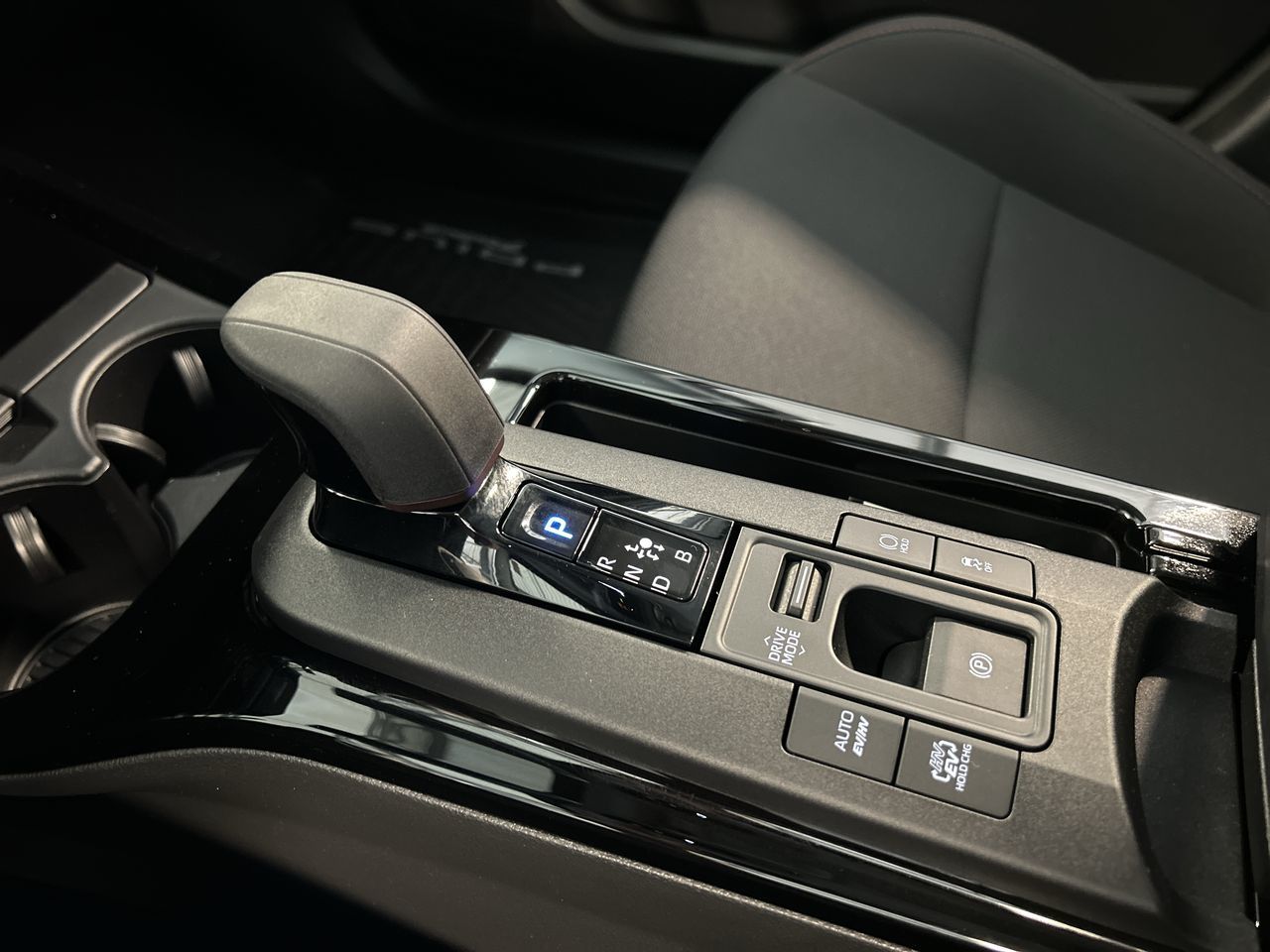 Toyota PRIUS PRIME  2024