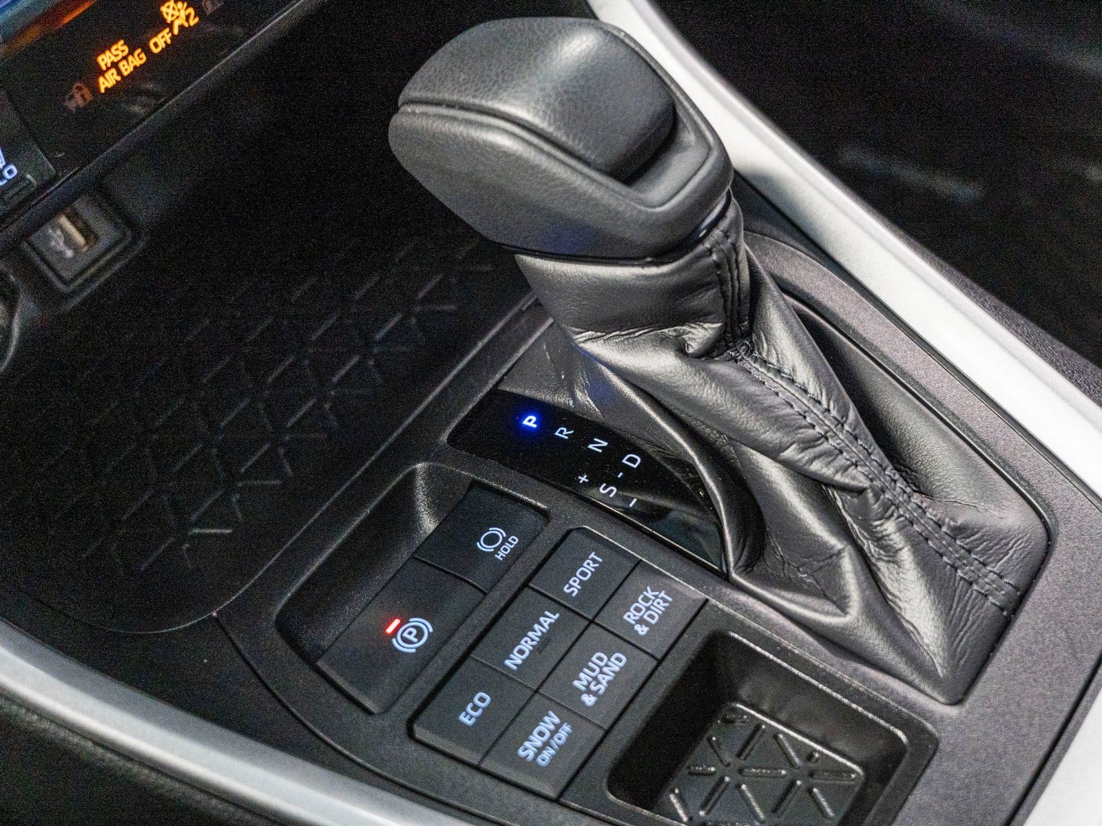 2025 Toyota RAV4 LE in Dorval, Quebec