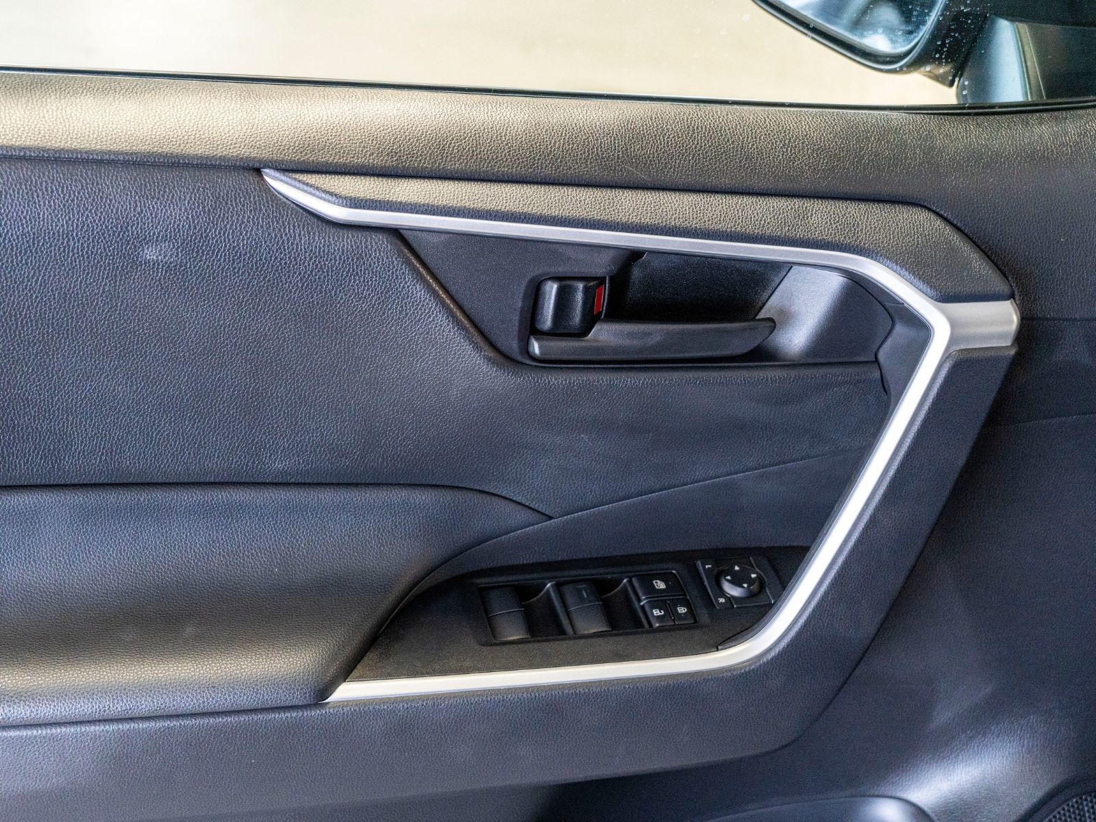 2025 Toyota RAV4 LE in Dorval, Quebec