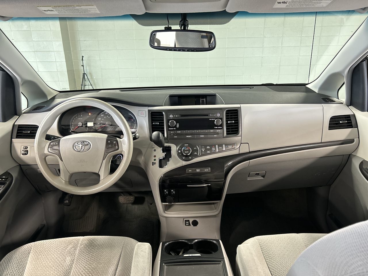 2014 Toyota Sienna in Dorval, Quebec