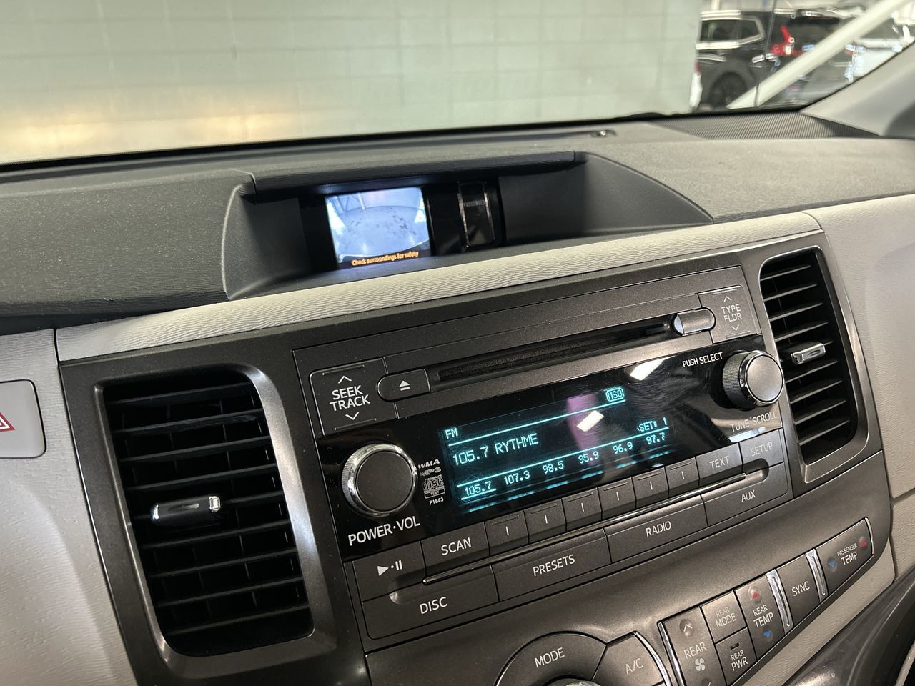 2014 Toyota Sienna in Dorval, Quebec