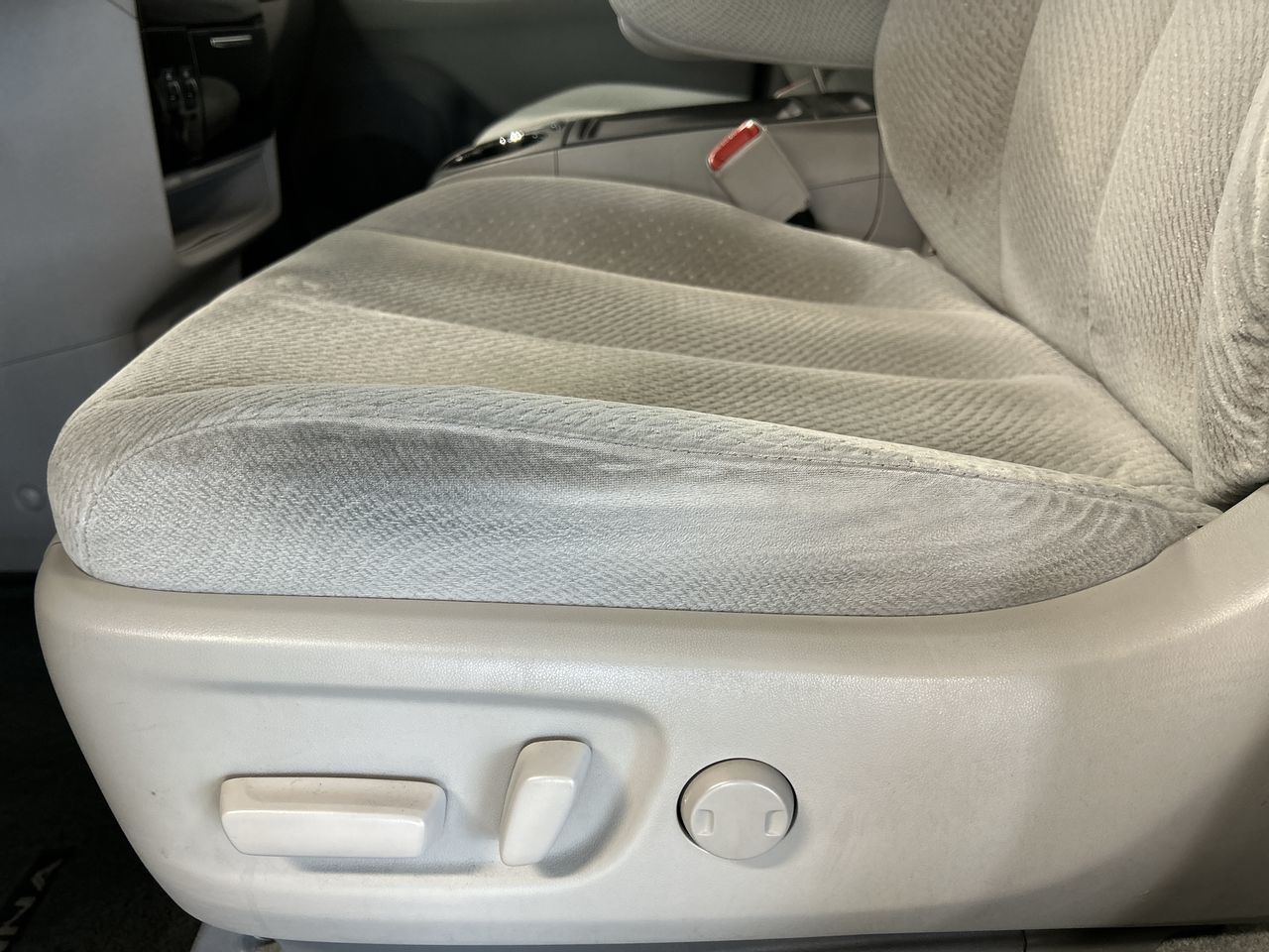 2014 Toyota Sienna in Dorval, Quebec