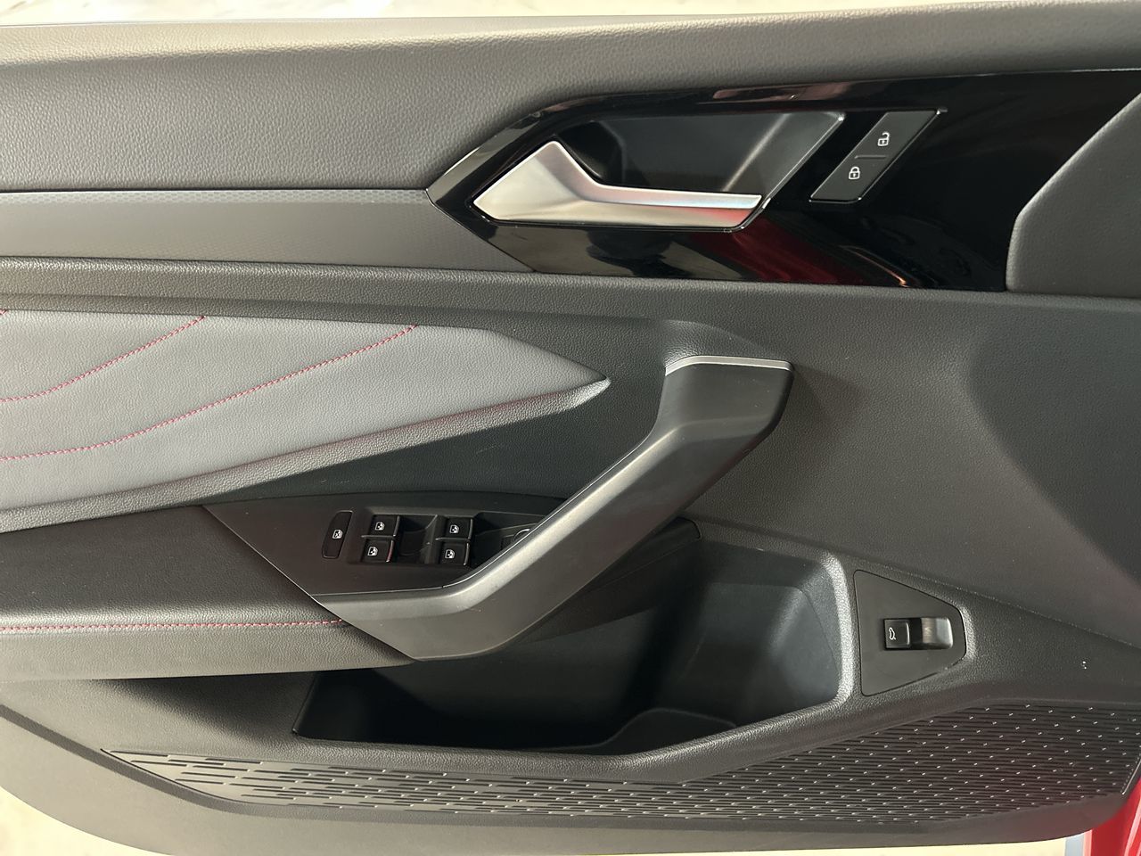 Volkswagen Jetta GLI  2025 à Dorval, Québec