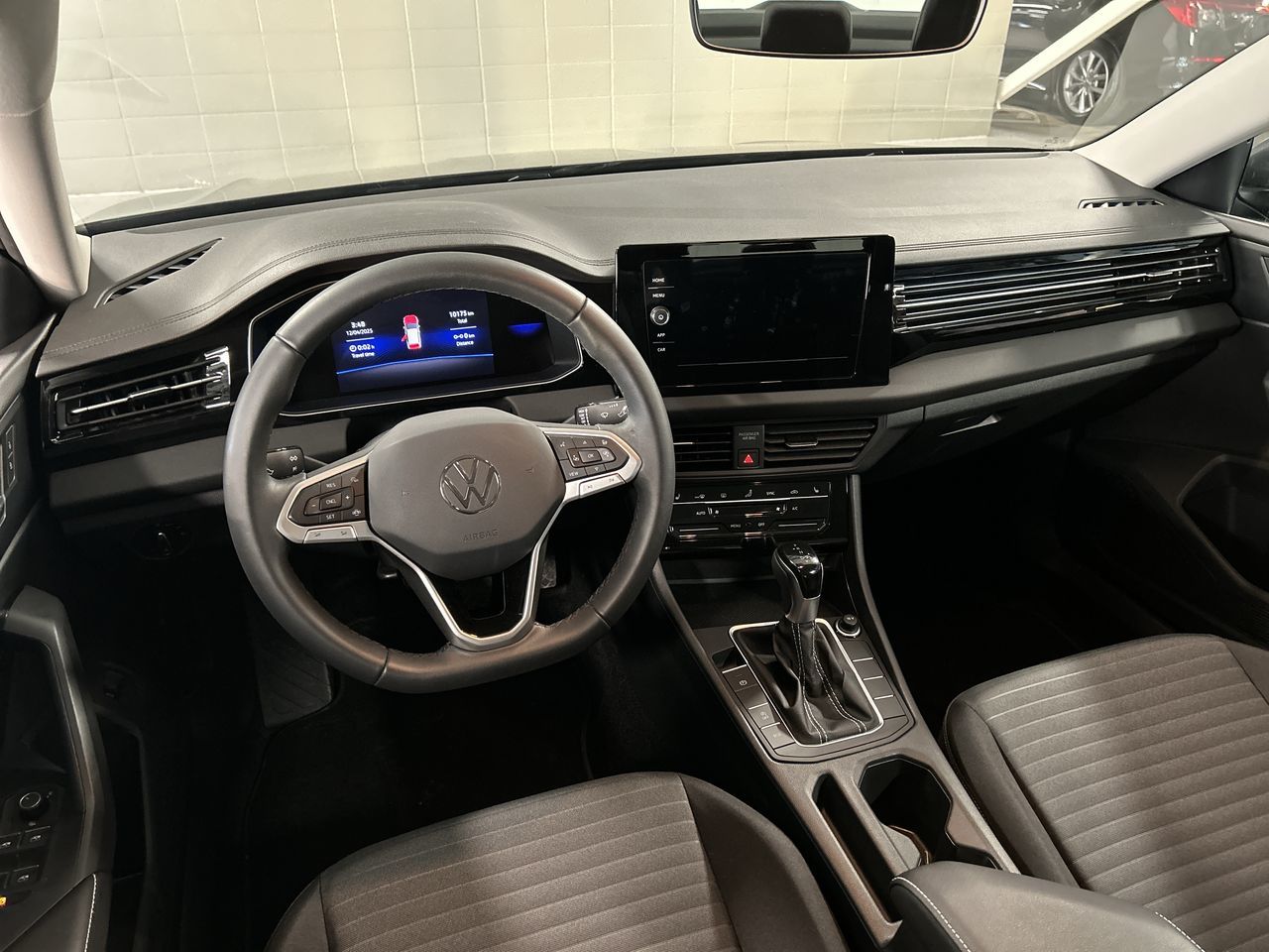 Volkswagen Jetta  2025