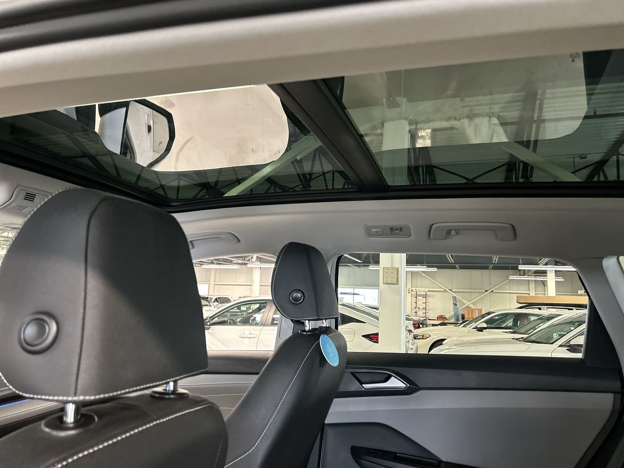 Volkswagen Taos  2024