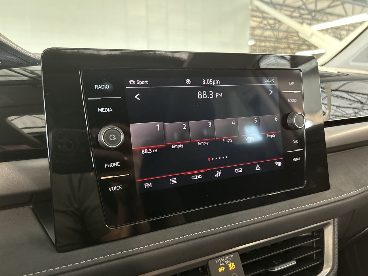 Volkswagen Taos  2025 à Dorval, Québec