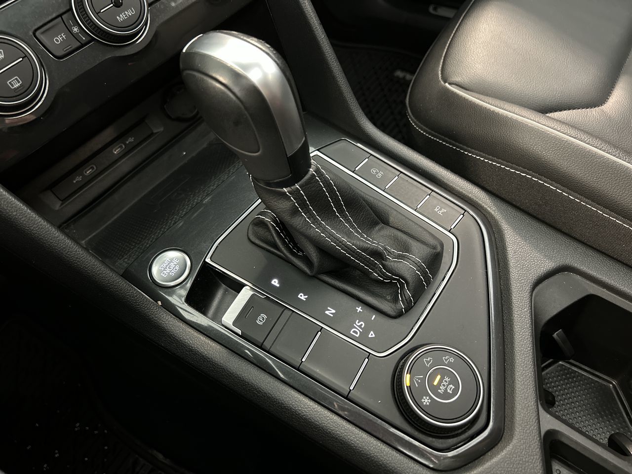 2021 Volkswagen Tiguan in Dorval, Quebec