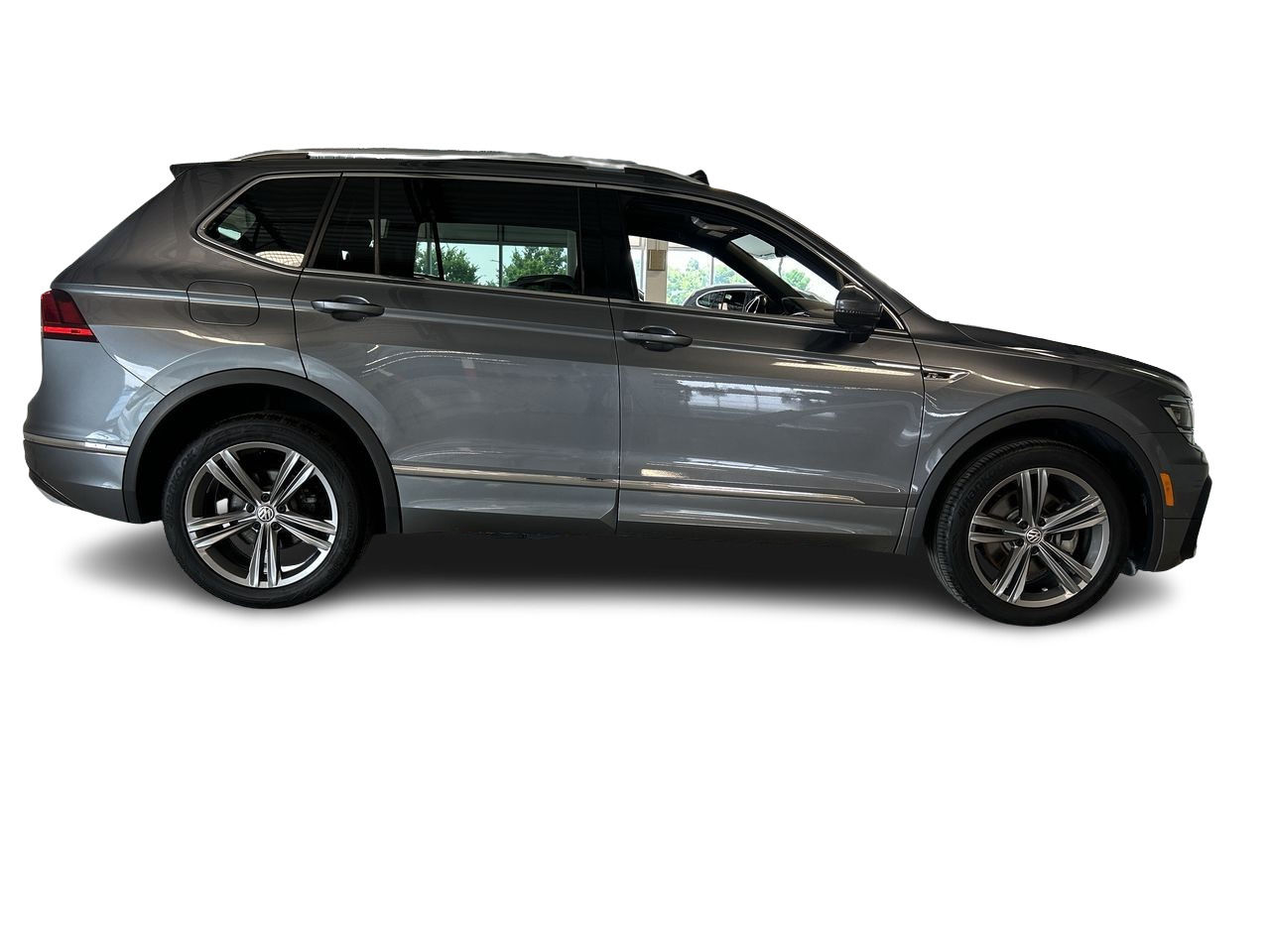 2021 Volkswagen Tiguan in Dorval, Quebec