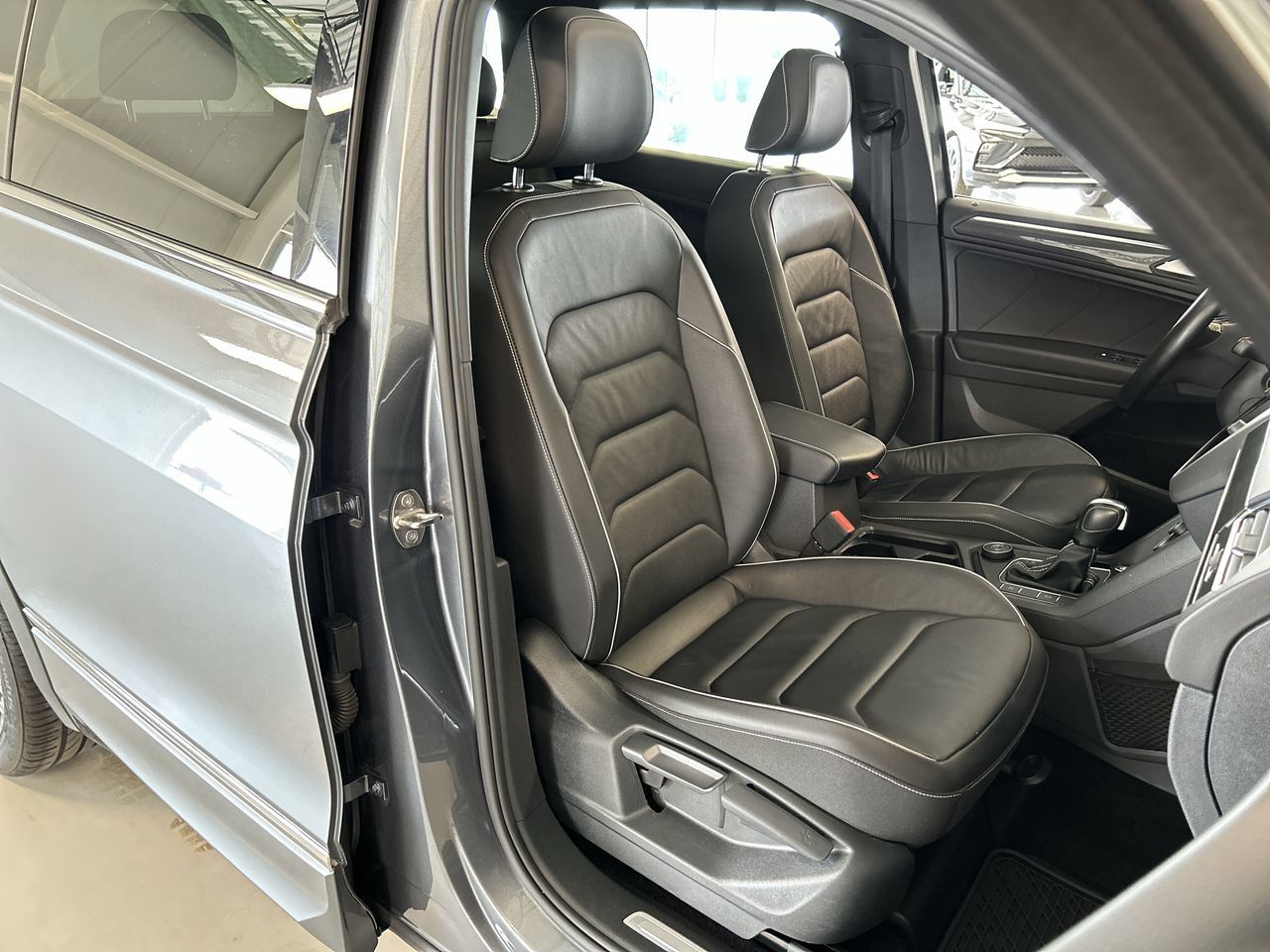 2021 Volkswagen Tiguan in Dorval, Quebec