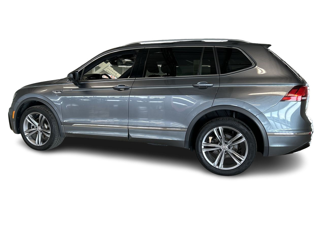 2021 Volkswagen Tiguan in Dorval, Quebec